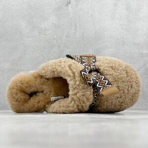 UGG Brown Bow Plush Slippers